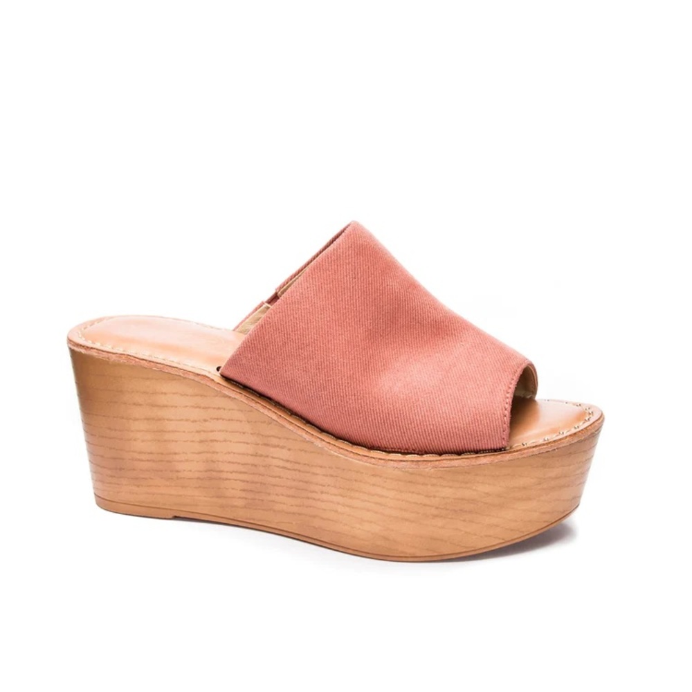 CHINESE LAUNDRY PLATFORM WAVERLY SLIDE